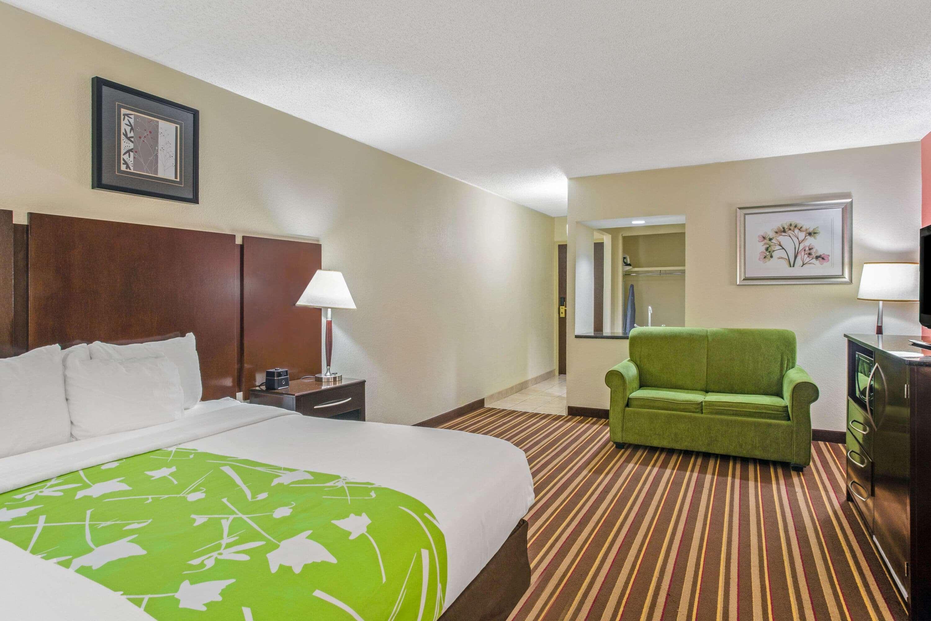 Hotel La Quinta By Wyndham Salisbury Zewnętrze zdjęcie