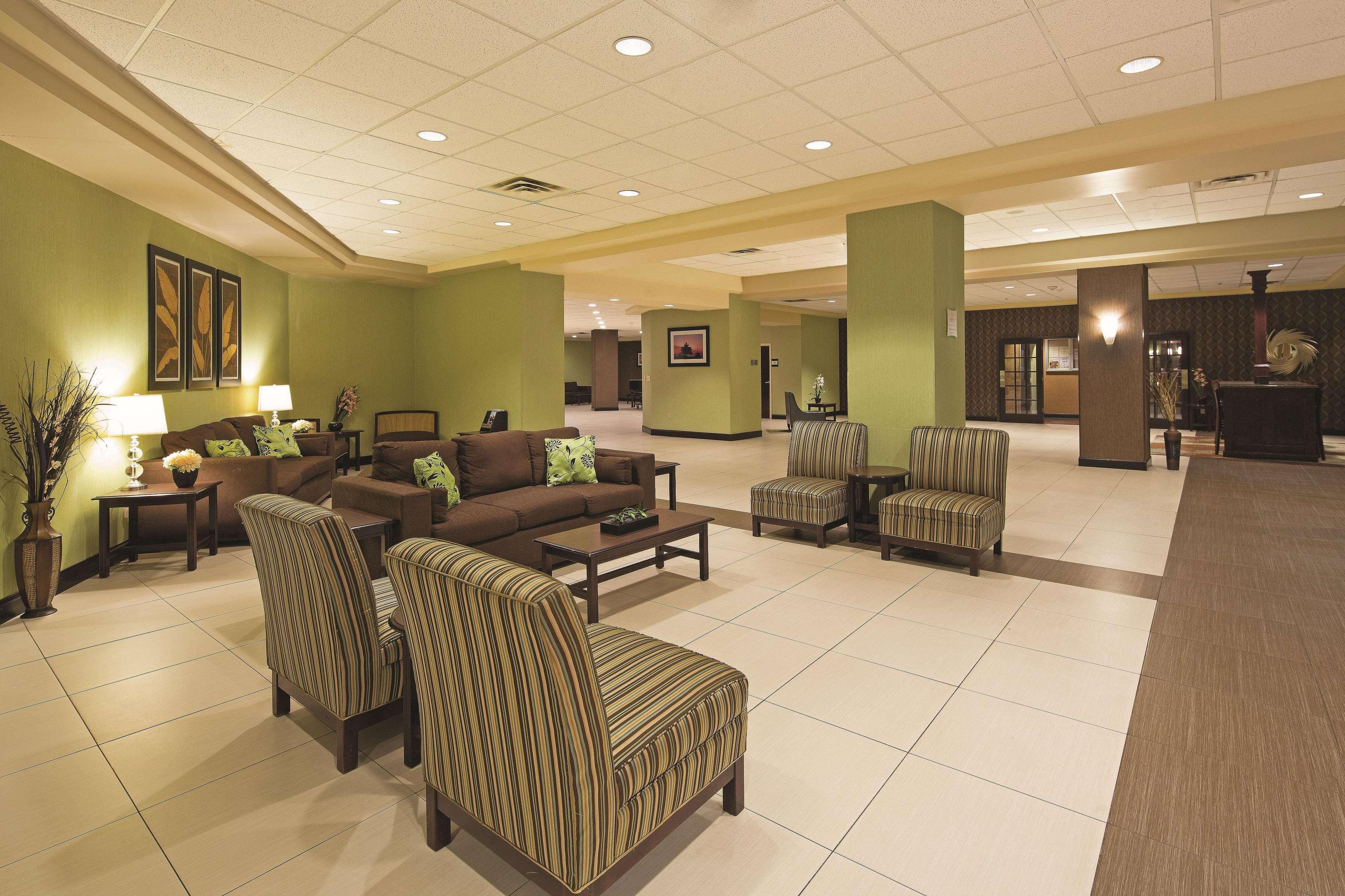 Hotel La Quinta By Wyndham Salisbury Zewnętrze zdjęcie